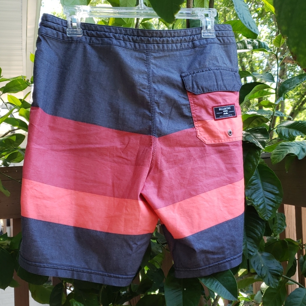 Billabong Men Shorts 32 - Picture 5 of 6